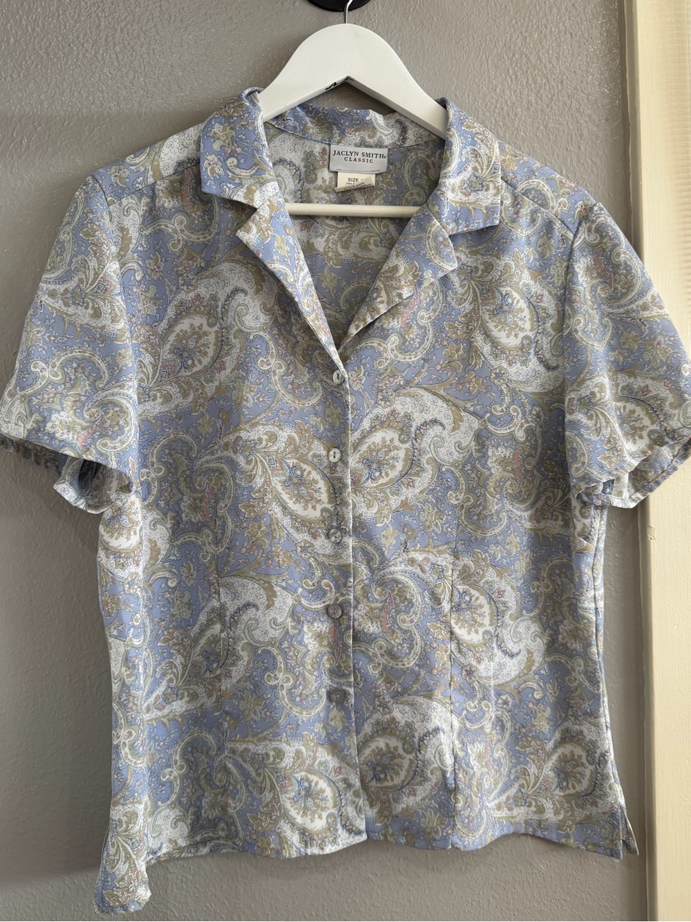 Jaclyn Smith Blue Paisley Short-Sleeve Button-Down Shirt